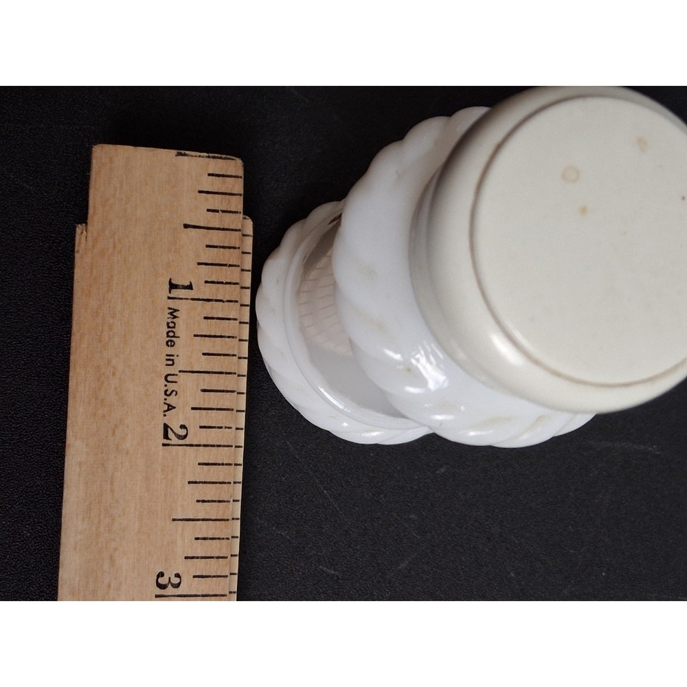 Vintage White Milk Glass Spice Apothecary Jars 3 1/2" Colonial Style Lot of 7 - Picture 8 of 11